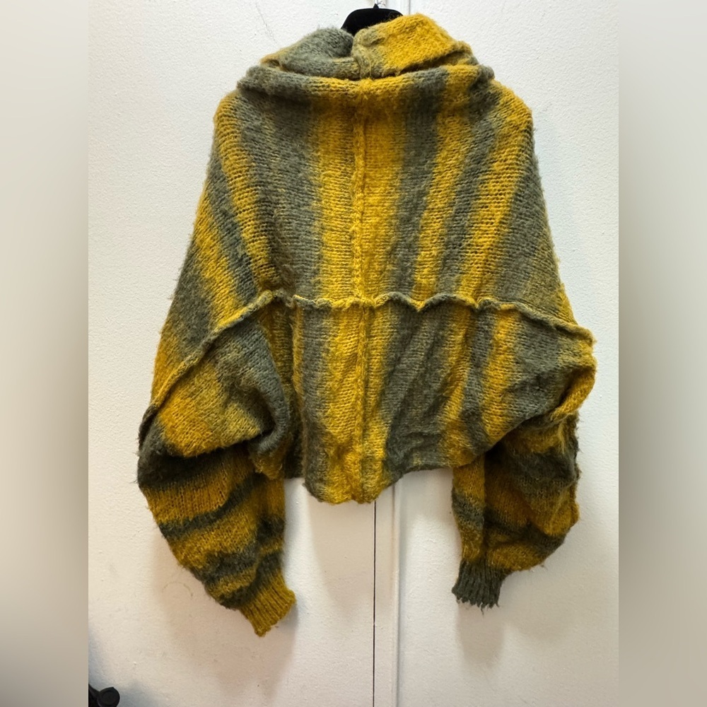 Free People Anthropologie Mustard Grey Knit Soft Lightweight Wool Sweater Sz M